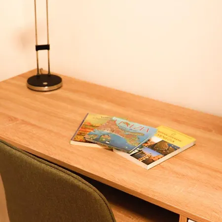 Apartment Chez Regina, Feel At Home! *